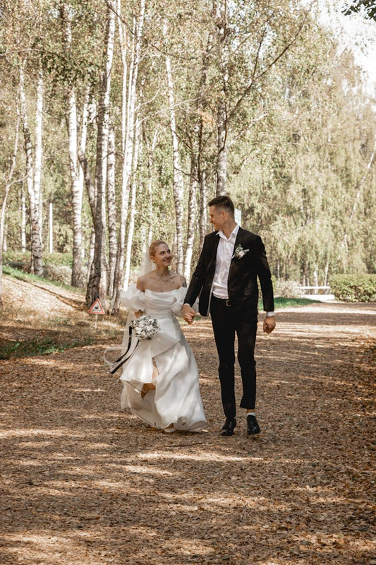 Palatial Promises: How to Officiate a Wedding in Bergen County, NJ